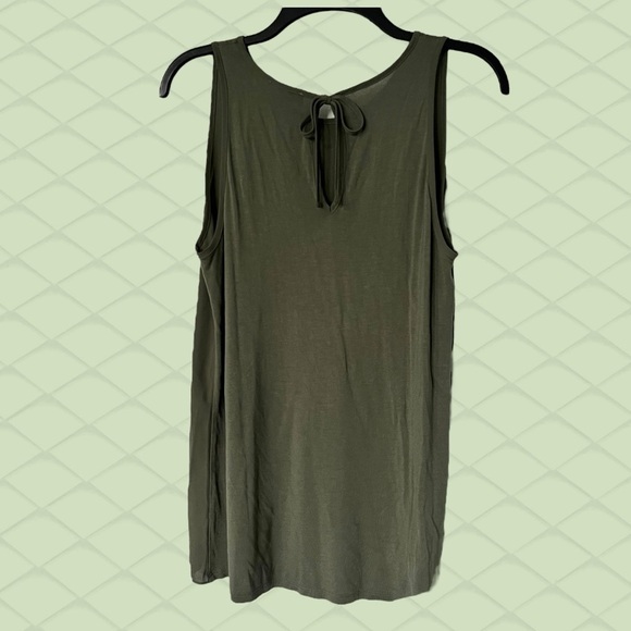 LOFT Olive Green Tank Top Size Medium Sleeveless Blouse Summer Ann Taylor Army - Picture 6 of 6